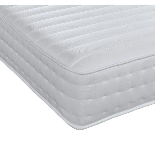 1000 Pocket Sprung Memory Foam Mattress - Micro Quilted Design White Single