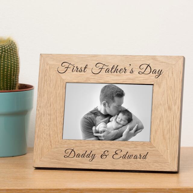 Personalised First Fathers Day Wood Picture Frame 6 x 4 for Dad