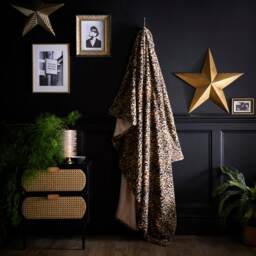 Fusion Leopard Throw Throw Natural