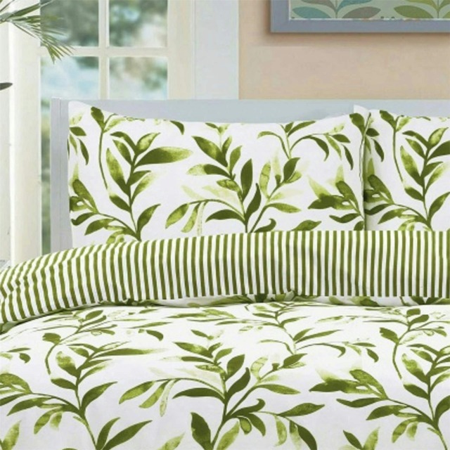 Watercolour Leaves Duvet Cover Set - King - Green Green King