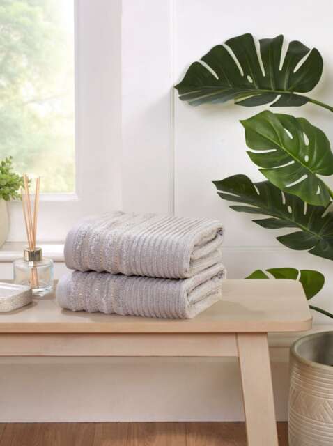 Linear Pure Cotton Bath Sheet Towels Set Of 2 Grey Bath sheet 2