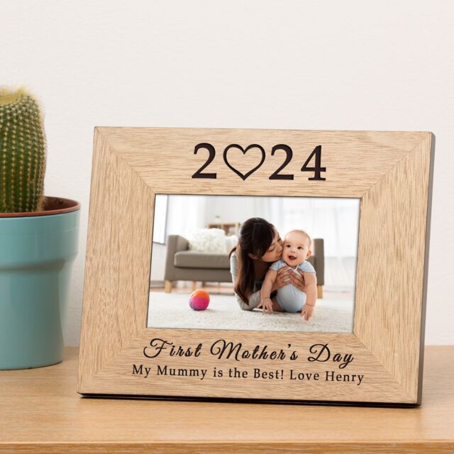 Personalised First Mother's Day Wood Picture Frame 7 x 5 for Mum