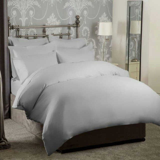 Belledorm 1200TC Cotton Duvet Cover - Silver - Single