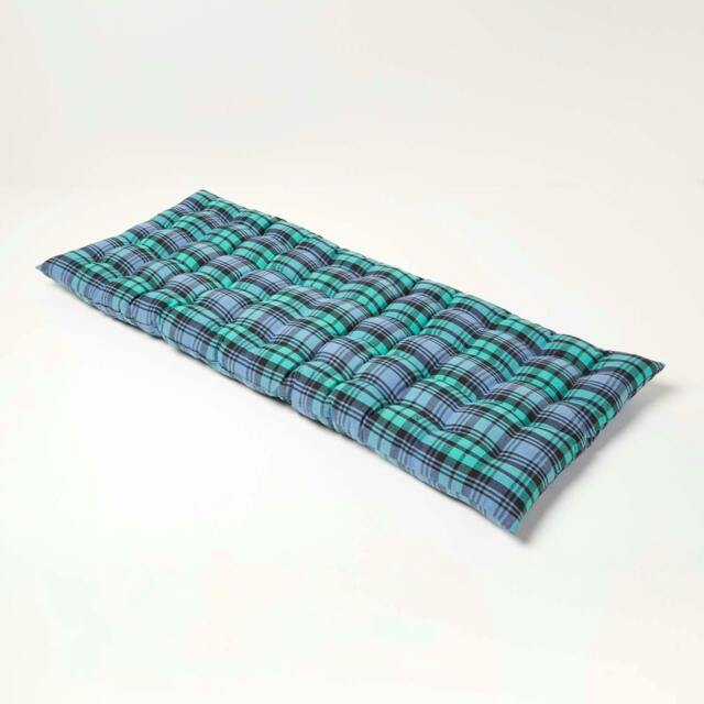 Homescapes Garden Bench Cushion Luxury 2 Seater Cotton Tartan Indoor Outdoor Seat Pad Green 108 x 42 cm 1