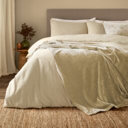 Yard Heavy Chenille Velvet Throw