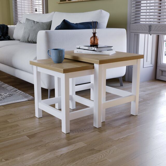 Vida Designs Arlington Nest of Tables 2 Piece Set Nesting Sofa Bedside Side Table, White & Oak