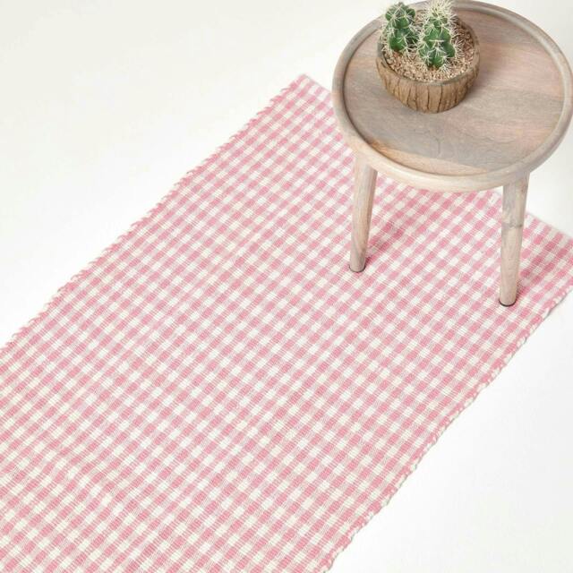 Homescapes Cotton Gingham Check Hall Runner Hand Woven Pink White - 66 x 200 cm Pink Pink