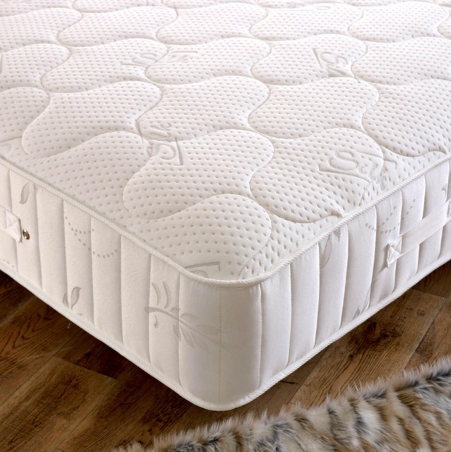 Silk 2500 7 Zone 5 Layer Quilted Pocket Spring Mattress - Medium Firm White White King