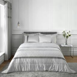 Catherine Lansfield Sequin Cluster Bedspread Silver Silver