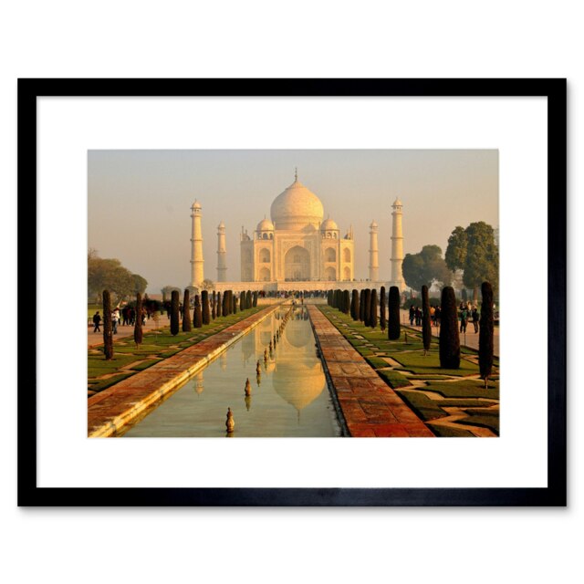 Photo Landmark Building Taj Mahal Misty Morning India Framed Wall Art Print