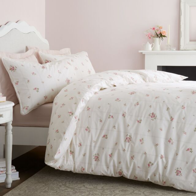 Bianca Vintage Rosebud Lace 200 Thread Count Cotton Reversible Duvet Cover Set Cream King