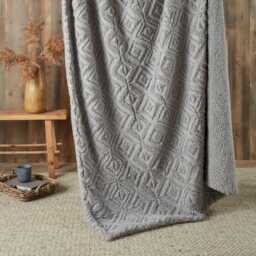 Fusion Geo Fleece Throw Grey