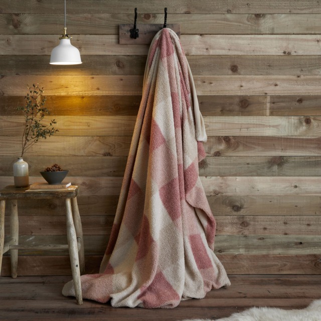 Appletree Ashford Check Throw Natural