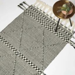 Homescapes Edessa Black and White Kilim Wool Rug - 160 x 230 cm Black Black and Natural