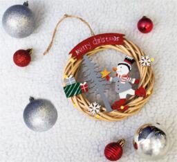 Natural Colour Hanging Wicker Wreath With Snowma