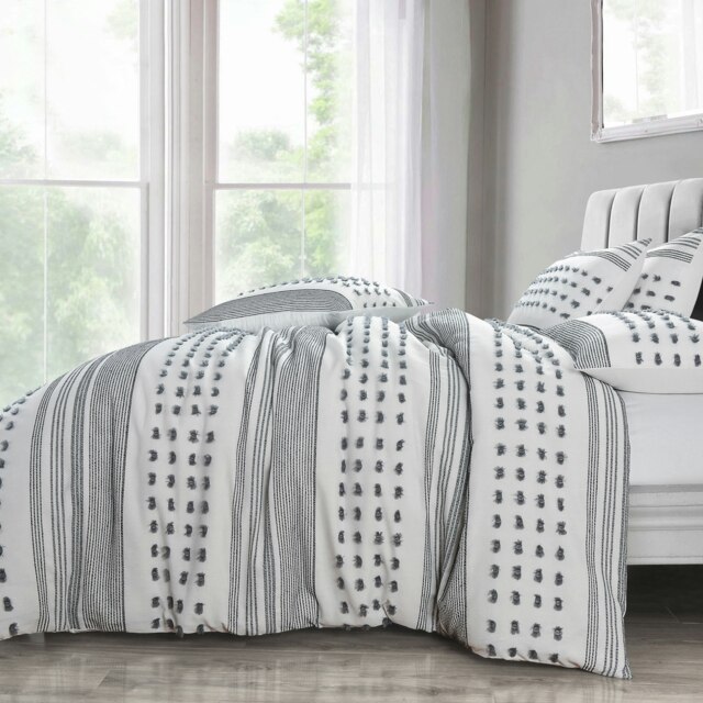 Intimates Arlo Tufted White Duvet Cover & Pillowcase Set White White Super King