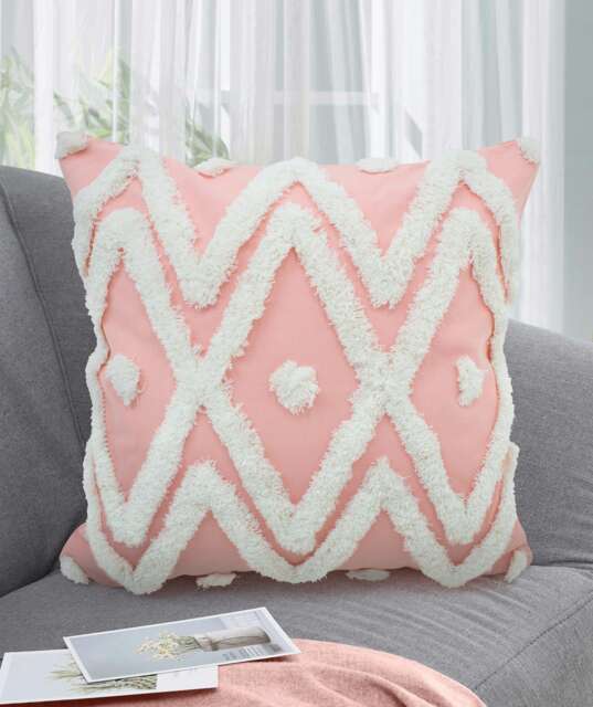 Boho Tuft Cushion - 43cm x 43cm Pink