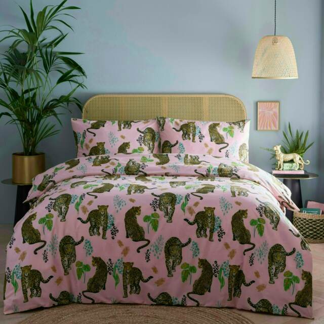 Portfolio Home Night Jaguar Animal Print Bedding Duvet Cover Set Pink Super King