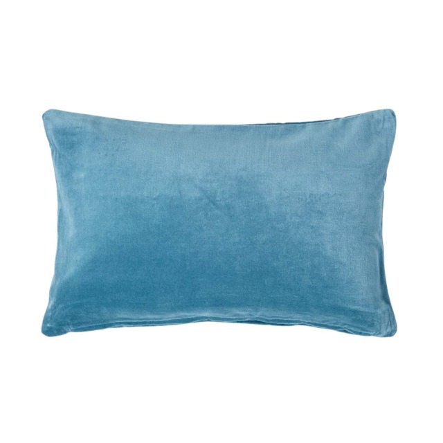 Homescapes Blue Velvet Rectangular Cushion Cover - 30 x 50 cm Blue Blue 1