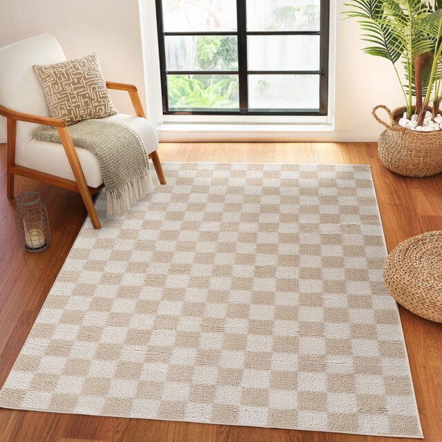 LIVABLISS Fossay Shaggy-Washable High Pile Checkered Rug 140 x 200 cm Beige