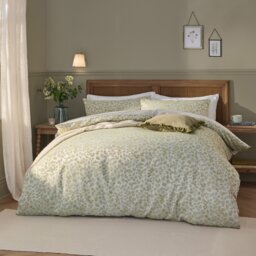 Wylder Grace Leaf Jacquard Satin Duvet Cover Set Green Sage Green 1