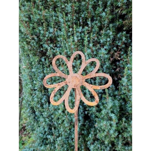 5 Feet Flowering Daisy Plant Pin Garden Art (Pack of 3) - Bare Metal/Ready to Rust