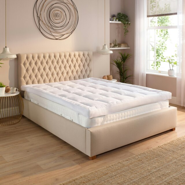 10cm Mattress Topper – Extra Deep Comfort White King