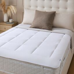 Silentnight Natural Wool Collection Mattress Topper, King White 1