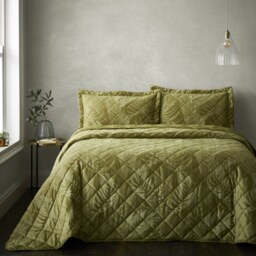 Woburn Botanical Leaf Olive Quilted Bedspread with Pillow Shams Bed Throw Set 254 x 254cm Green