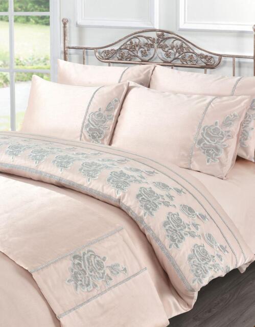 Kampala Hill Amara Duvet Cover Set Pink Pink Pink Super King