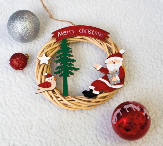 Natural Colour Hanging Wicker Wreath With Santa-