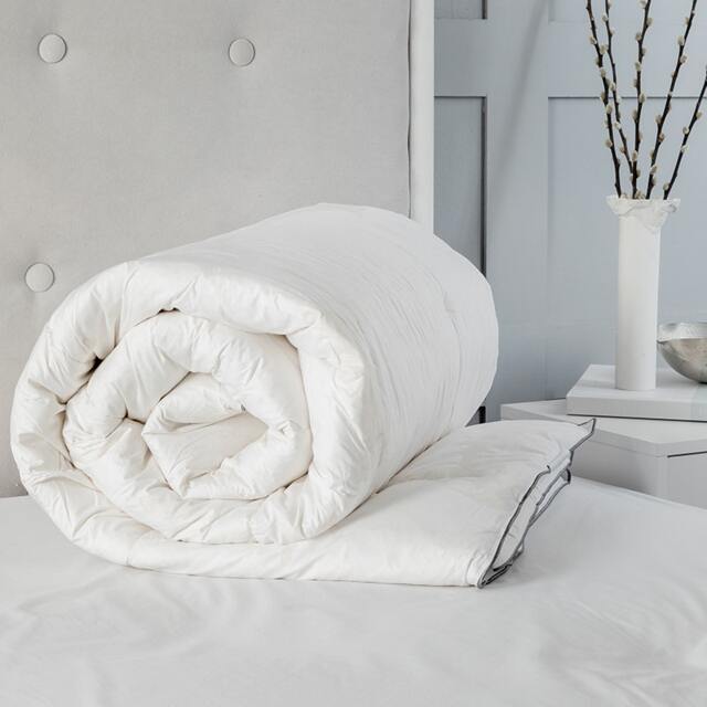 Luxury 10.5 Tog Duck Feather And Down Duvet 100% Cotton Cover Double White