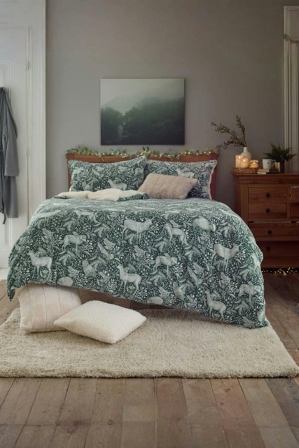 Woodland Folk Animal Duvet Cover Set – Soft Fleece with Cosy Sherpa Reverse Green Single