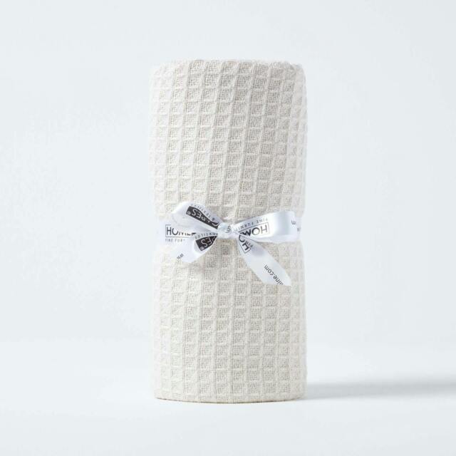 Homescapes Organic Cotton Waffle Baby Blanket Natural - 90 x 112 cm Cream 1