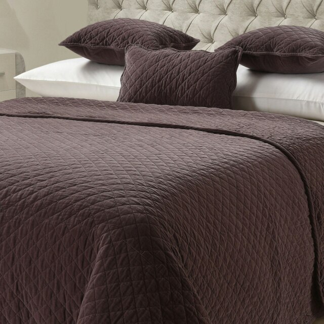 Sweet Dreams Sanzio Luxury Cotton Velvet Quilted Throw - 150cm x 200cm Grey
