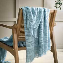 Appletree Textured Knit Throw Blue