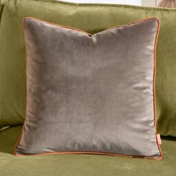 Furn Meridian Velvet Cushion
