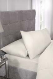 Percale Collection 180 Thread Count Percale Extra Deep Fitted Sheet in Cream - King