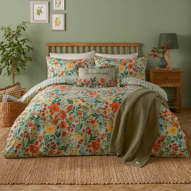 Furn Meadow Haze Printed King Size Duvet Set