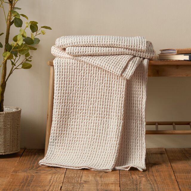 Pineapple Elephant Jaipur Chunky Waffle Cotton Blanket Throw Cream Natural One Size