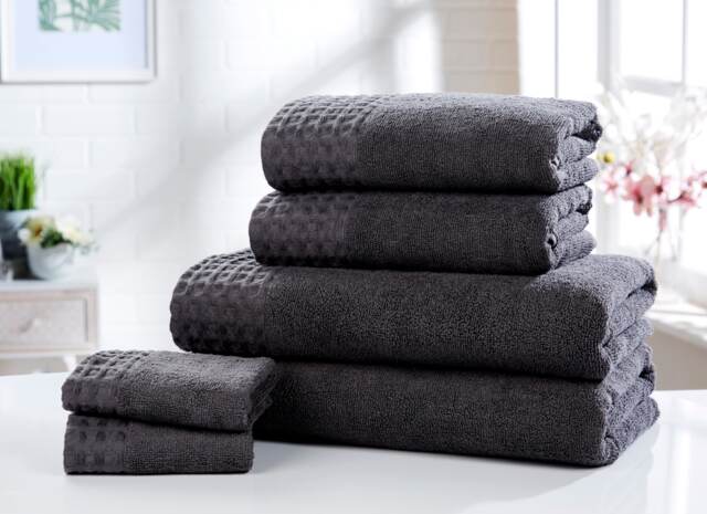 Retreat Cotton Super Soft And Absorbant Towel Grey Bath towel 1