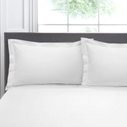Appletree 200TC Plain Dye Pair of Oxford Pillowcases White