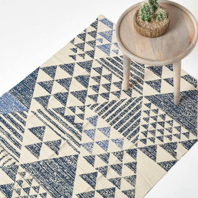 Homescapes Delphi Blue and White Geometric Style Cotton Printed Rug - 120 x 170 cm Blue White, grey and blue