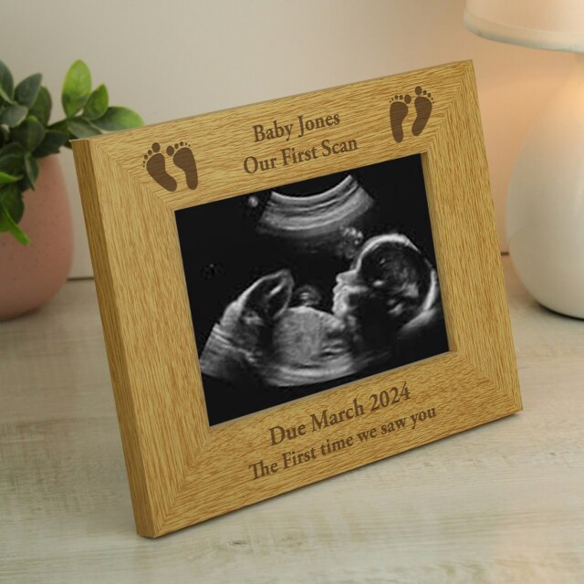 Personalised Oak Finish 6x4 Landscape Baby Footprints Photo Frame Brown One Size