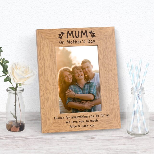 Personalised Mum on Mothers Day Wood Picture Frame 7 x 5