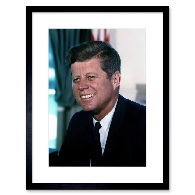 "US President John F Kennedy Portrait Photo 9x7"" Black Framed Wall Art Print"