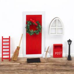 9Pcs Miniature Wooden Elf Christmas Village Scene Red & White Door Decoration Multi Multicoloured Lantern