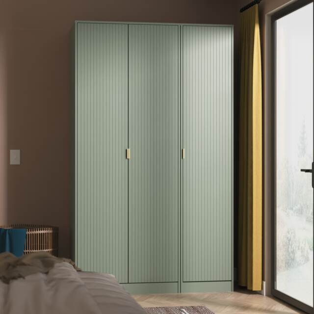 Washington Tall Triple Wardrobe in Reed Green (Ready Assembled) Green Reed Green