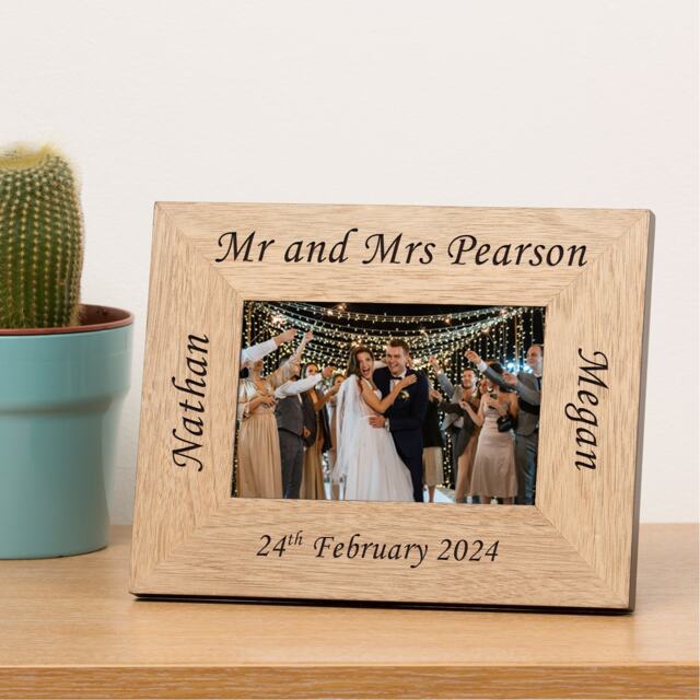 Personalised Mr & Mrs Wood Picture Frame 7 x 5 Wedding Couple