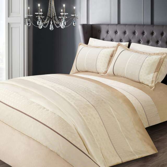 Intimates Pandora Quilted Luxury Bedspread Set Cream Cream Double